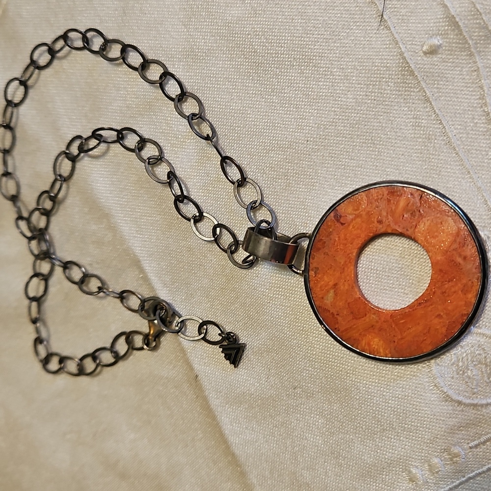 Retired Silpada Sponge Coral Pendant Necklace